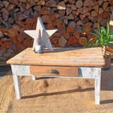 Farm table