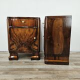 Art Decò bedside tables in walnut burl with brass knobs