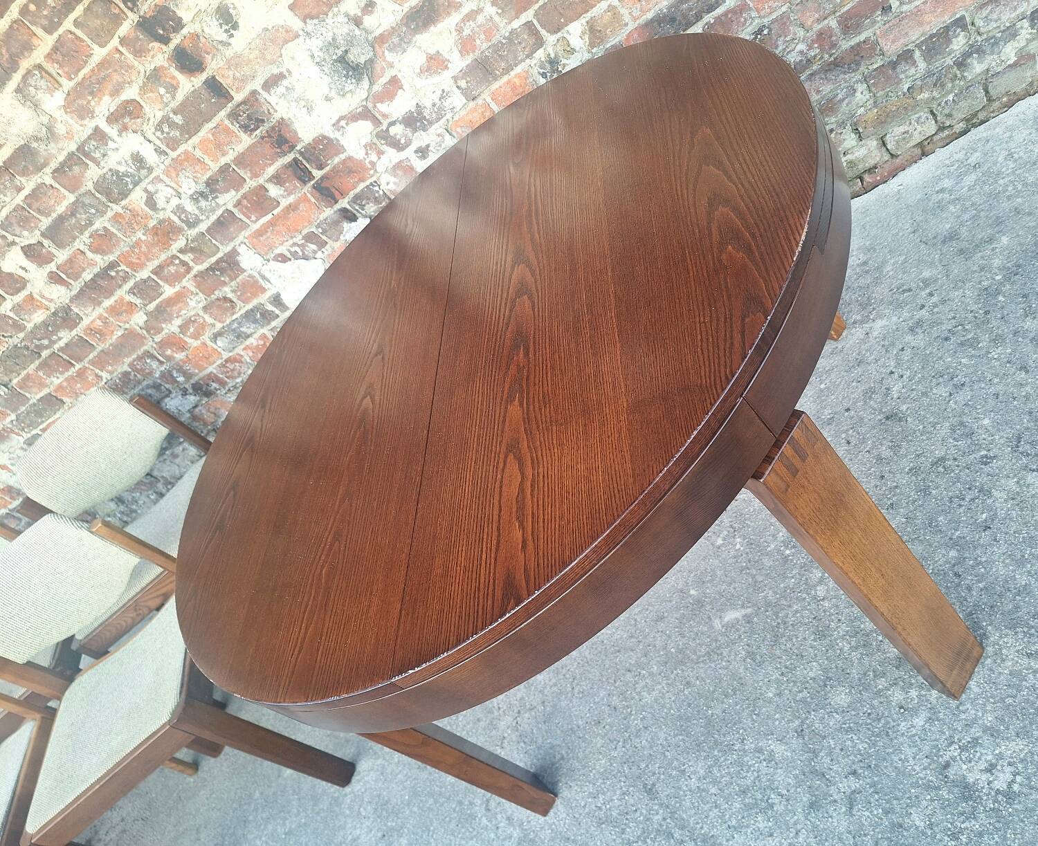 Table et ses 6 chaises vintage en orme, meubles design scandinave