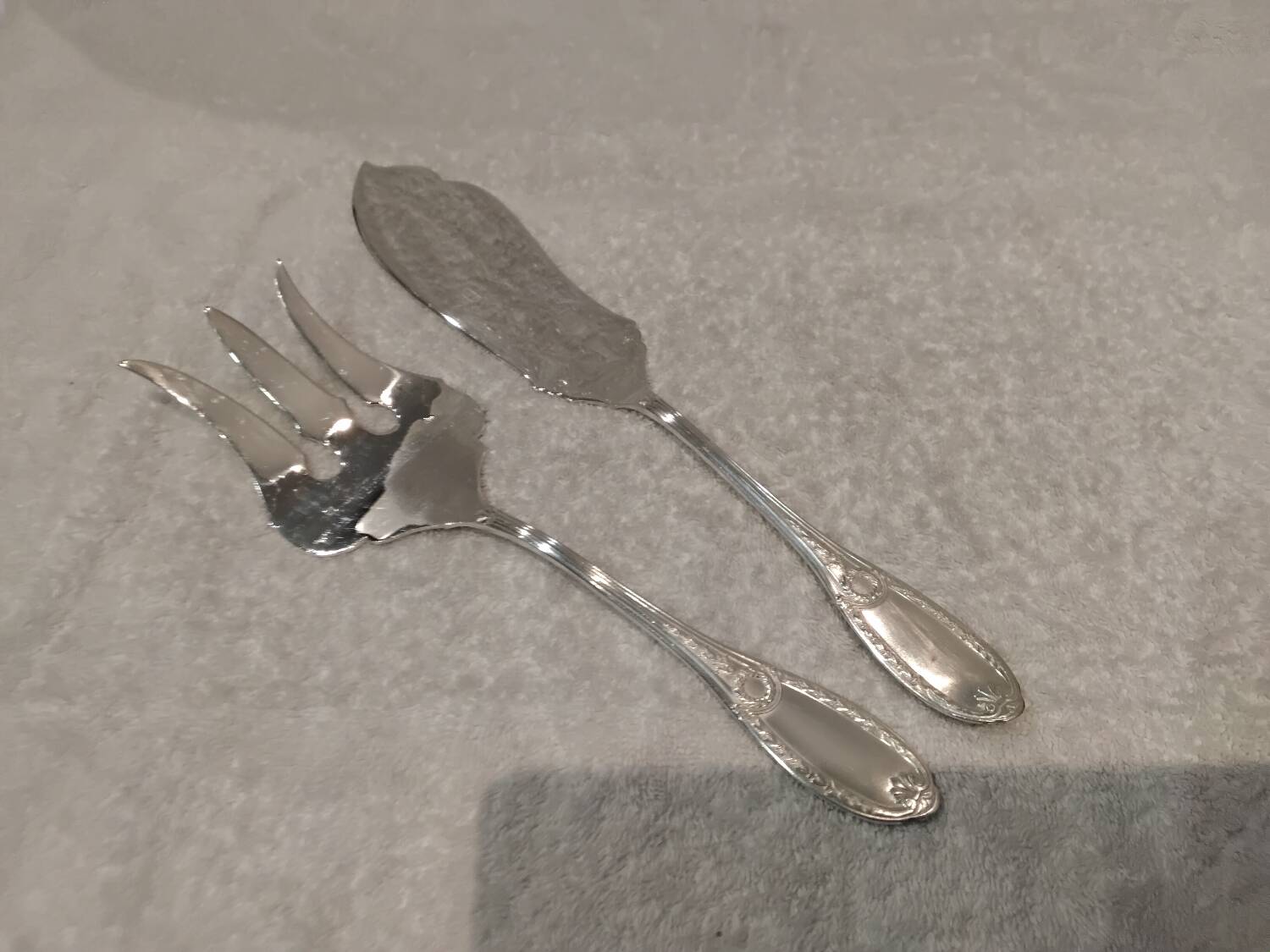Fish serving set, 2 pieces, silver-plated metal, Apollo Empire silversmith