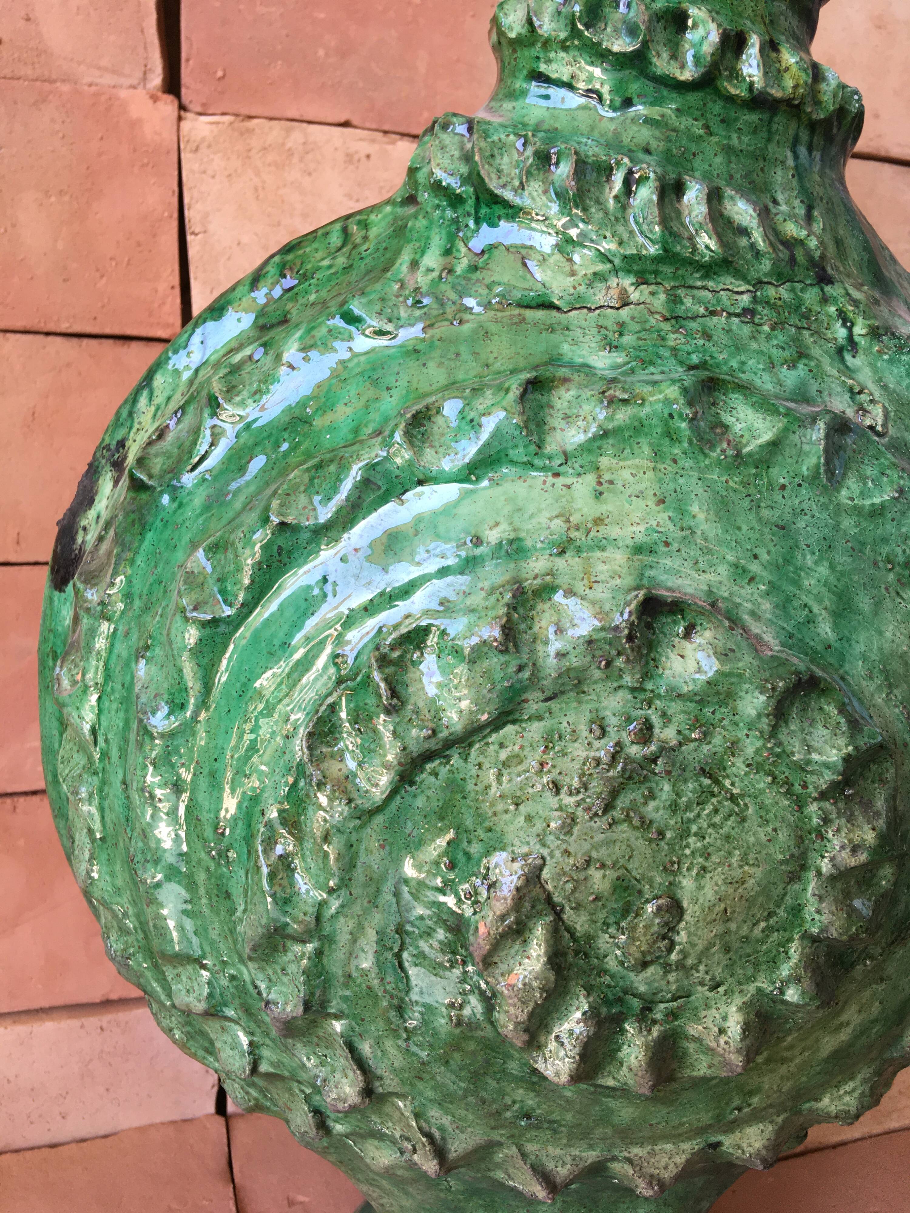 Poterie de tamegroute en terre cuite émaillée