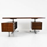 Desk by Osvaldo Borsani for Tecno, 1960s
