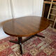 Table ovale extensible en placage d’orme
