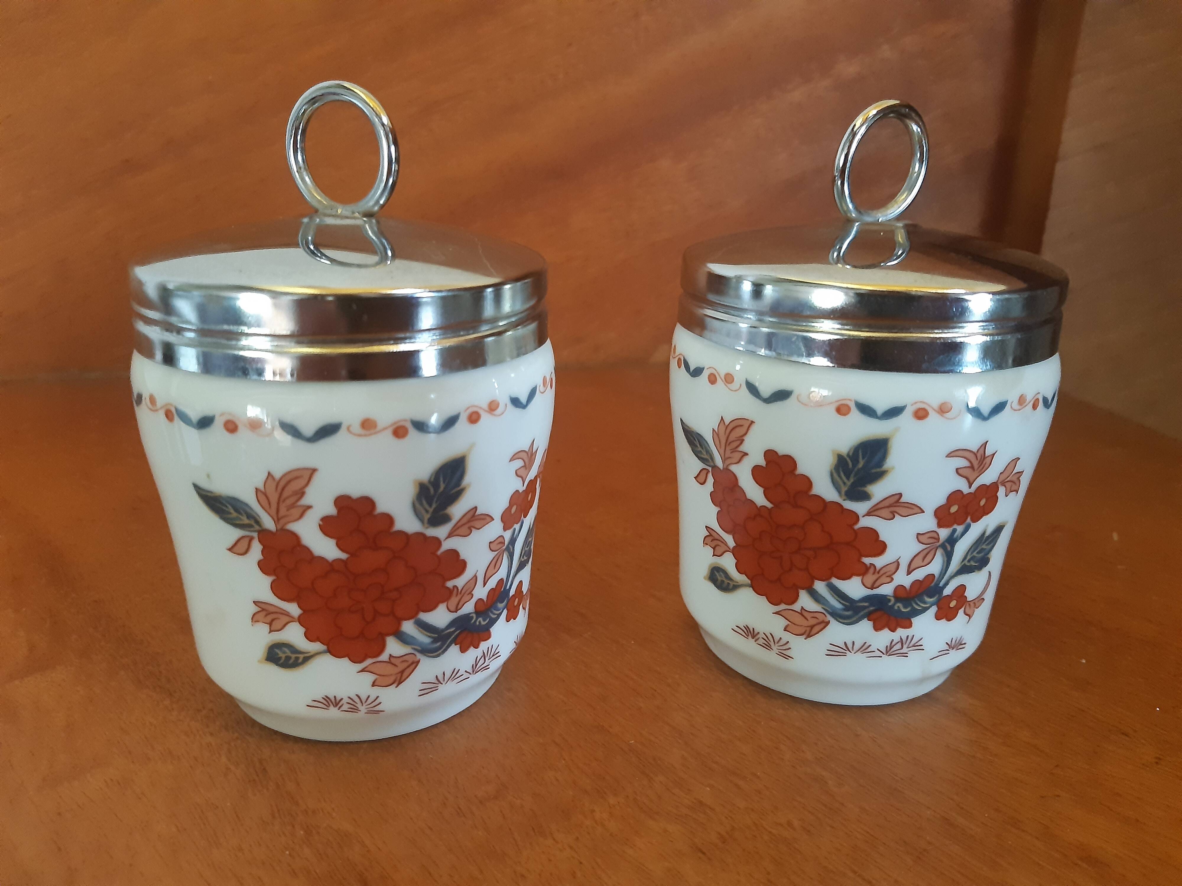Baked egg in porcelain of paris, lot of 2