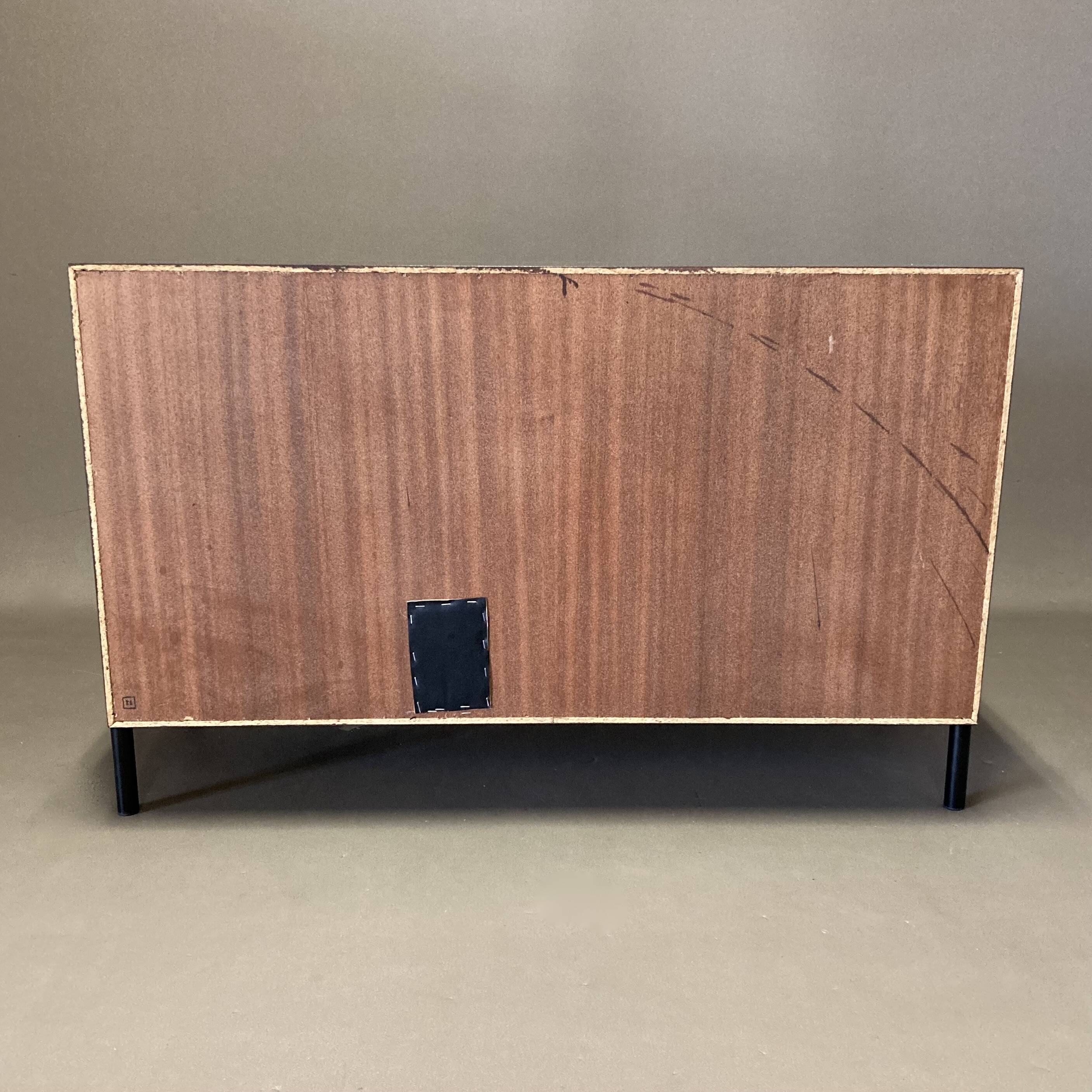 Commode en palissandre design scandinave 1950
