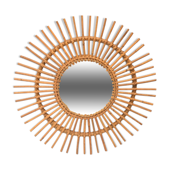 Sun-shaped rattan mirror