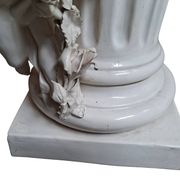Elegante Colonna con Angeli in Ceramica – Stile Neo-Barocco (Anni '80)