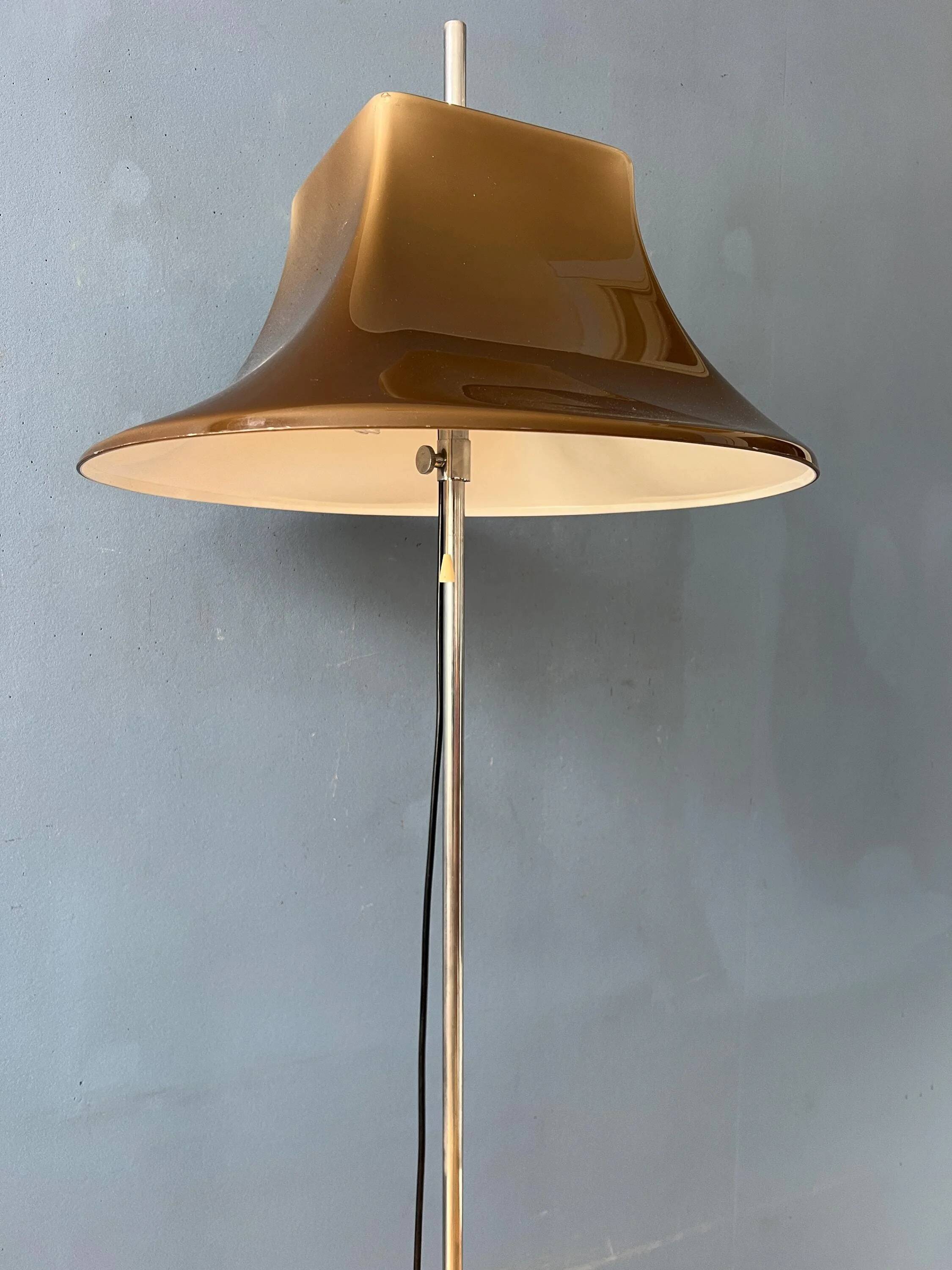 Lampadaire Space Age Mid-Century « Witch Hat » par Willem Hagoort