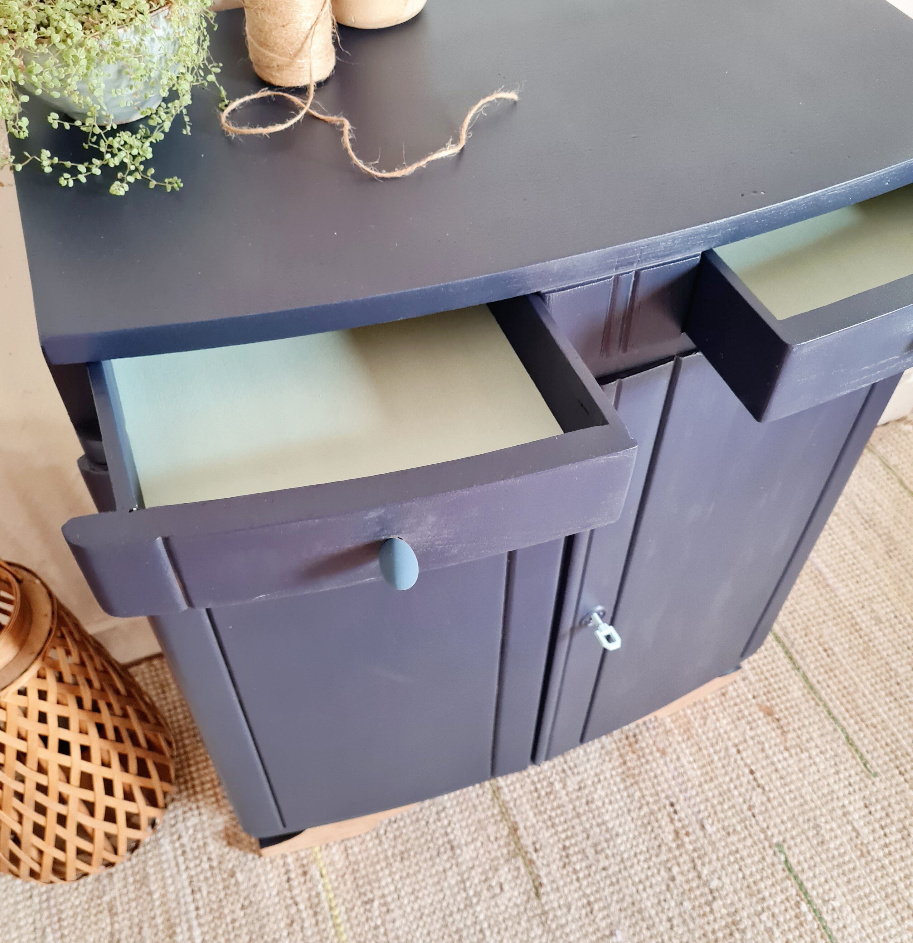 Art Deco buffet feet moustache renovated Blue