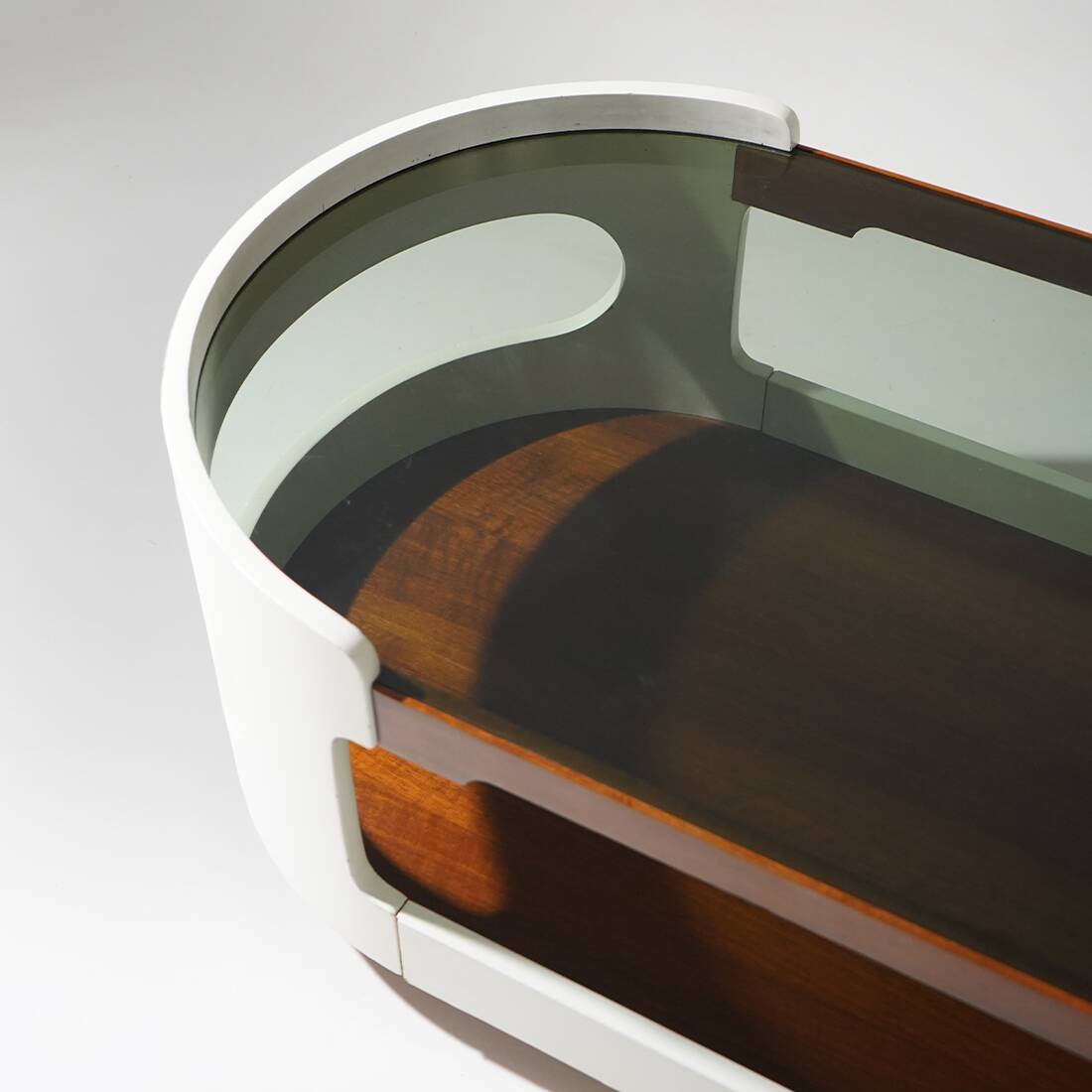 Table basse en bois et en verre de l'ère spatiale, années 1970