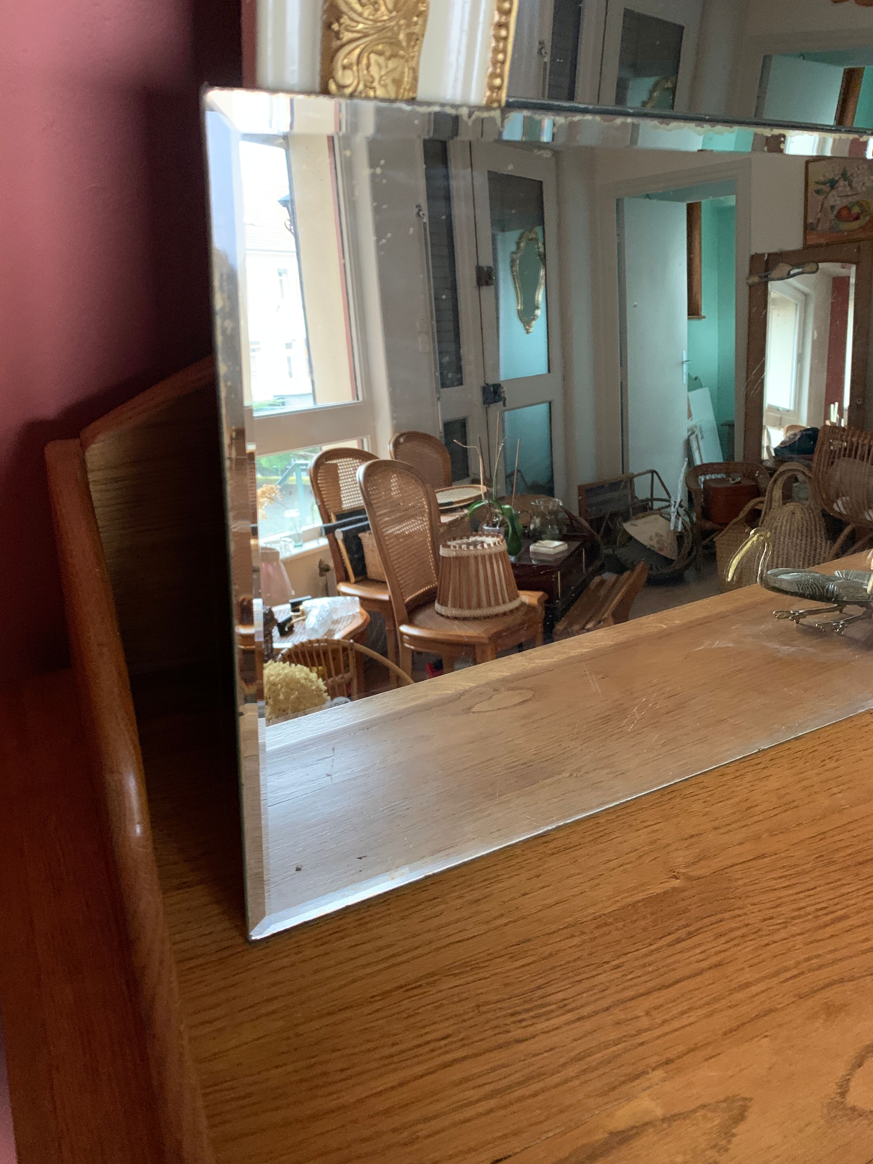 Rectangular bevelled mirror