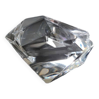 Grand vide poche/cendrier déstructuré en cristal. forme diamant. estampillé bayel cristal