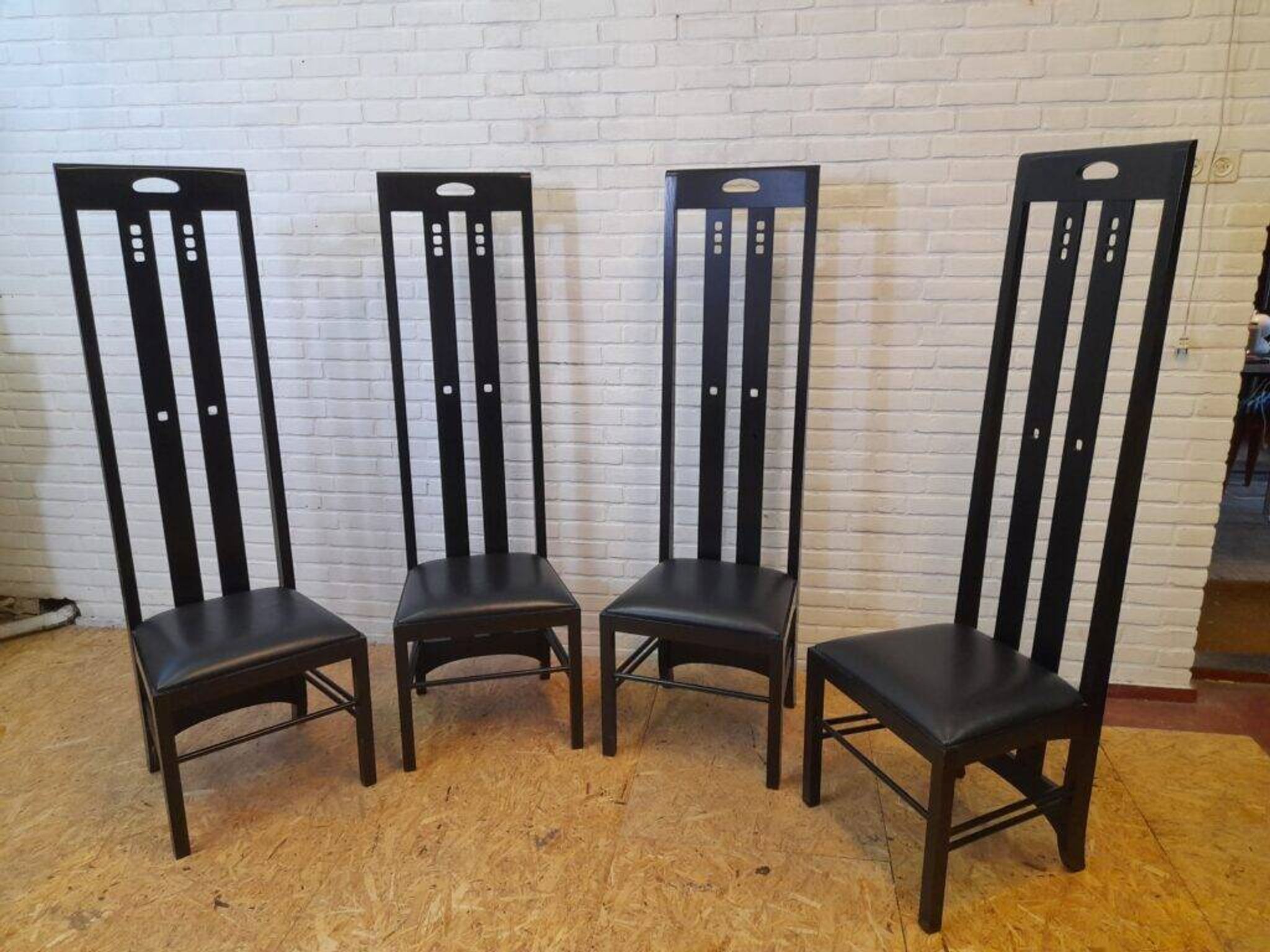 Set of 4 Ingram chairs by Charles Rennie Mackintosh