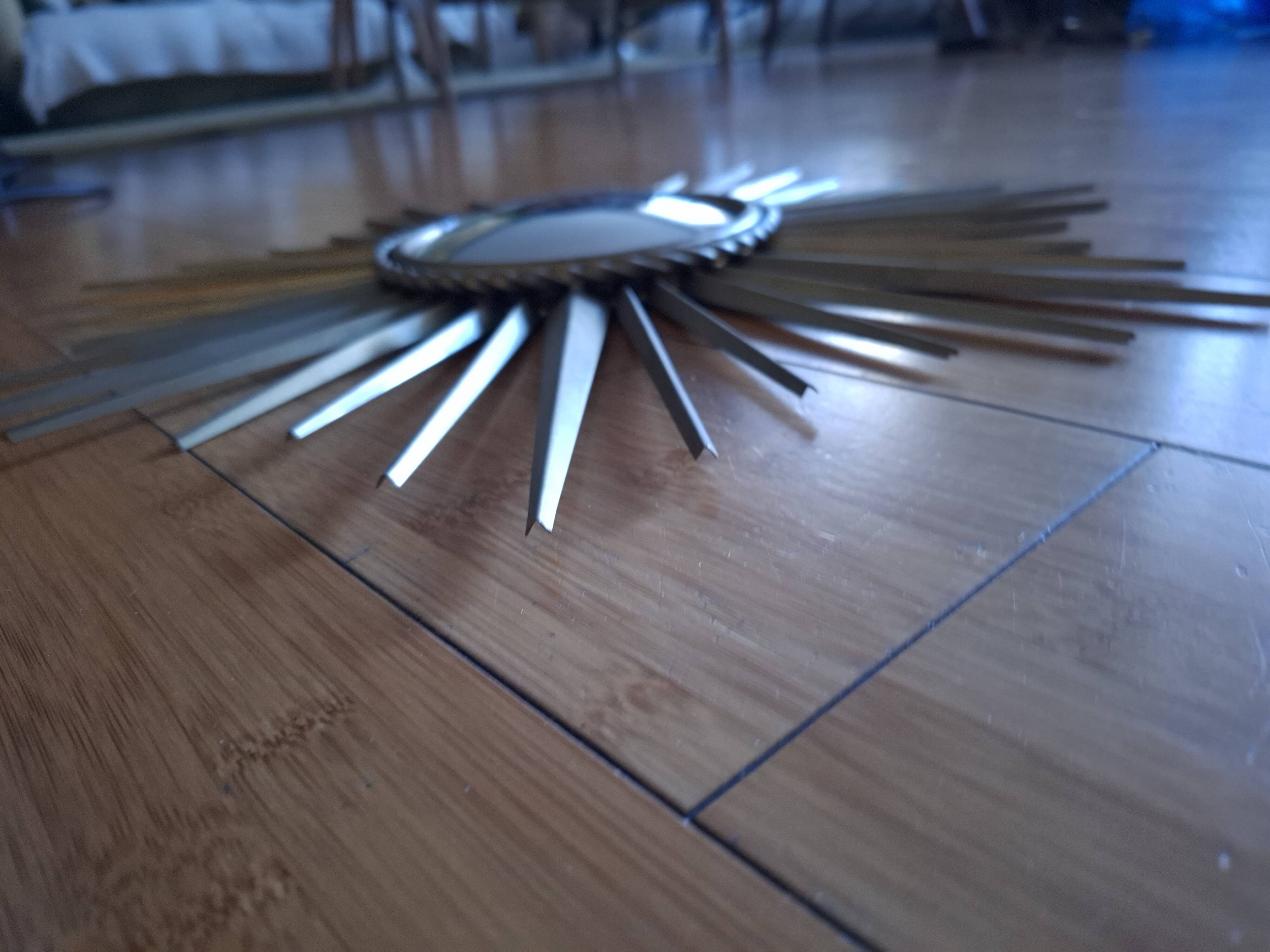 Domed witch's mirror, Chaty Vallauris