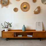 Vintage low oak sideboard (shallow)