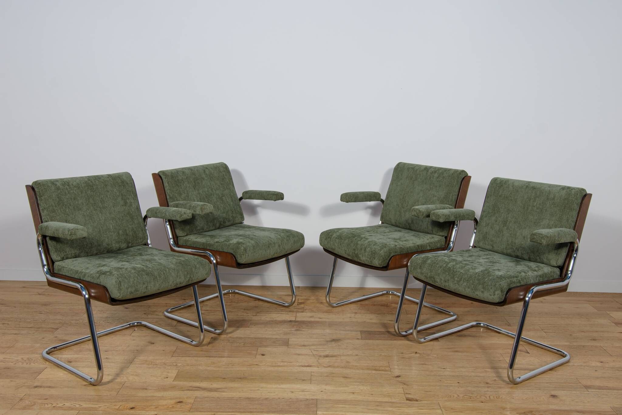 Chrome and Teak Chairs by Gordon Russell, United Kingdom, 1970s, Set of 4