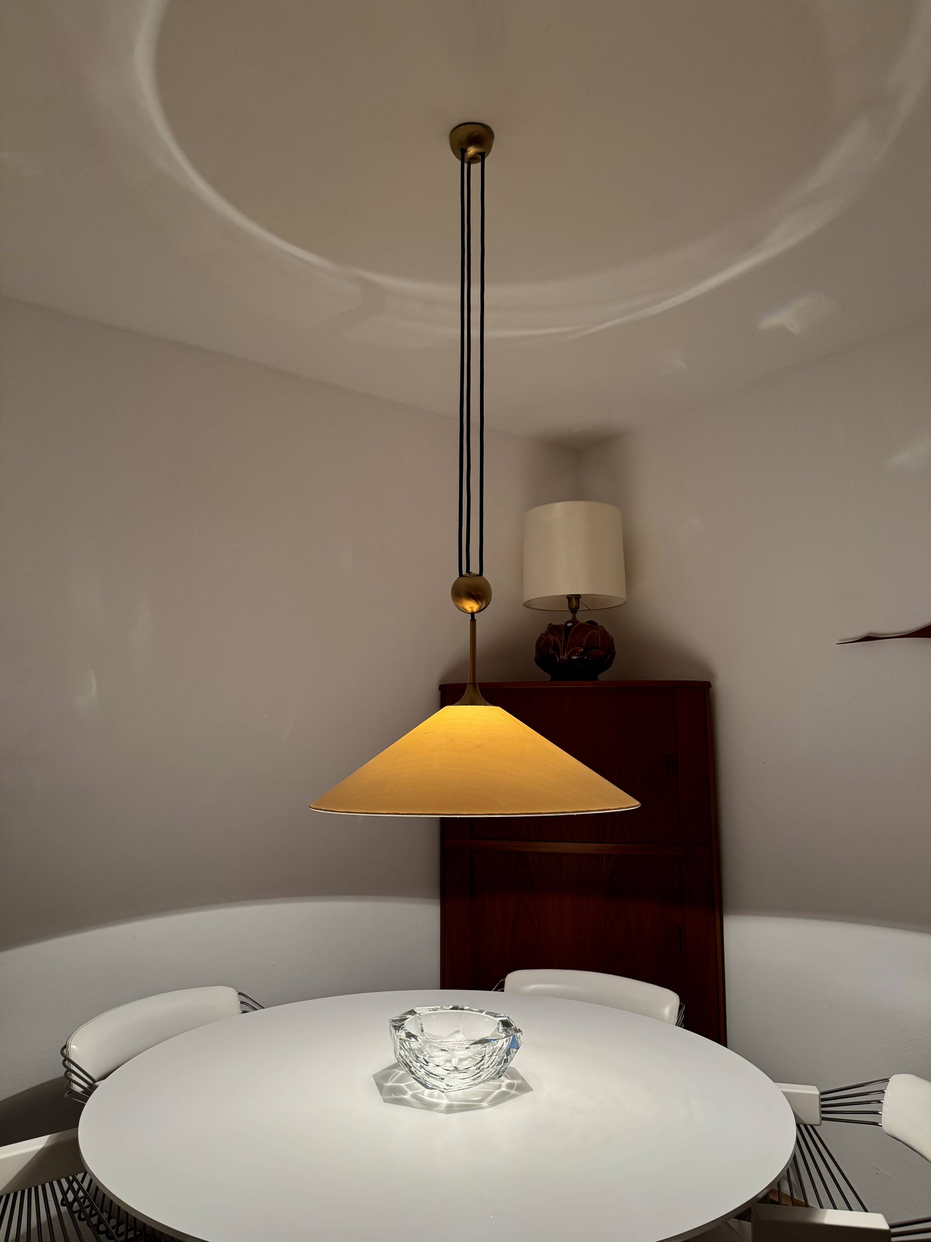 Suspension réglable avec contrepoids par Florian Schulz