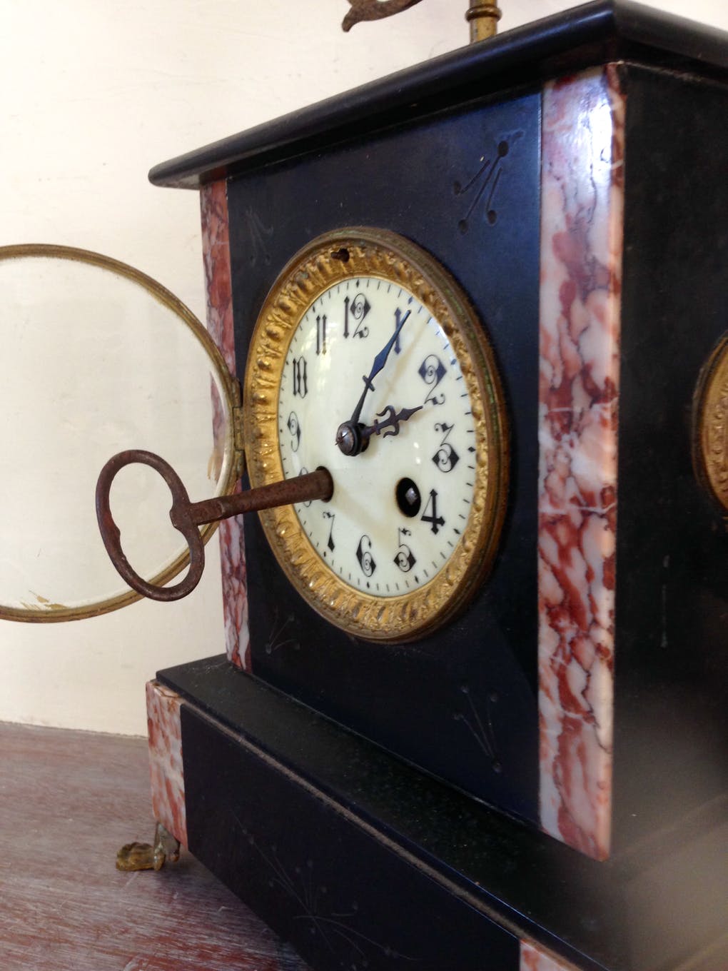 Napoleon III marble hanging