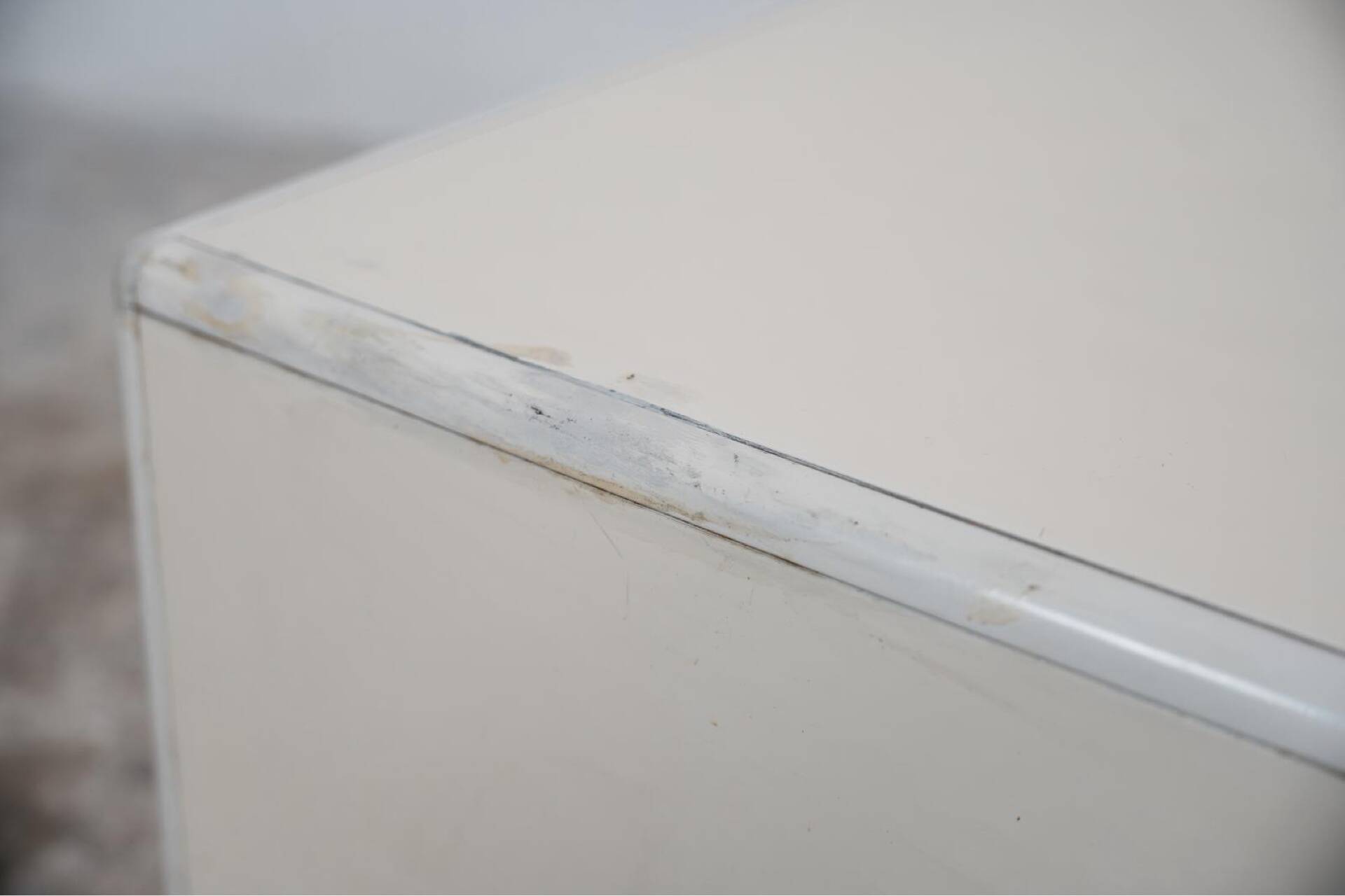 George Coslin Coppia Di Comodini Longato Hennè 1970 Modernariato Desig
