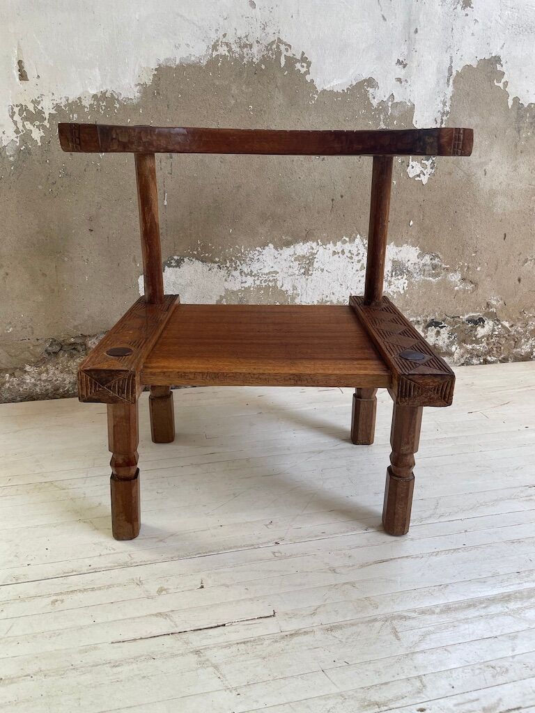 Low chair côte d'ivoire