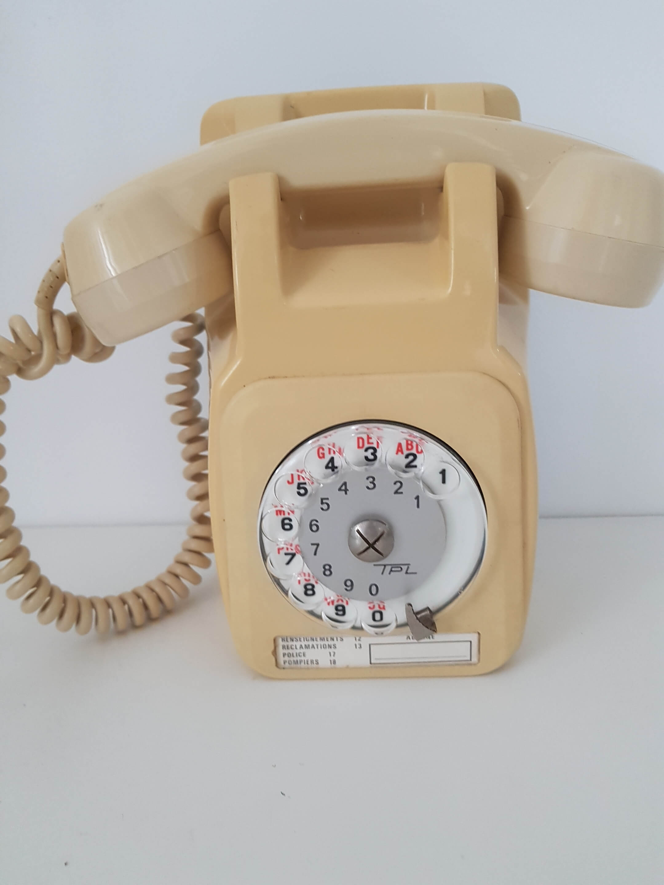 Vintage 80s wall phone