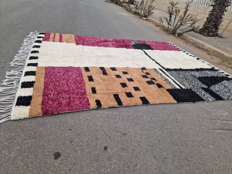 Tapis marocain fait main - marron, noir et rose - 3X2m