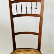 Chaise ancienne