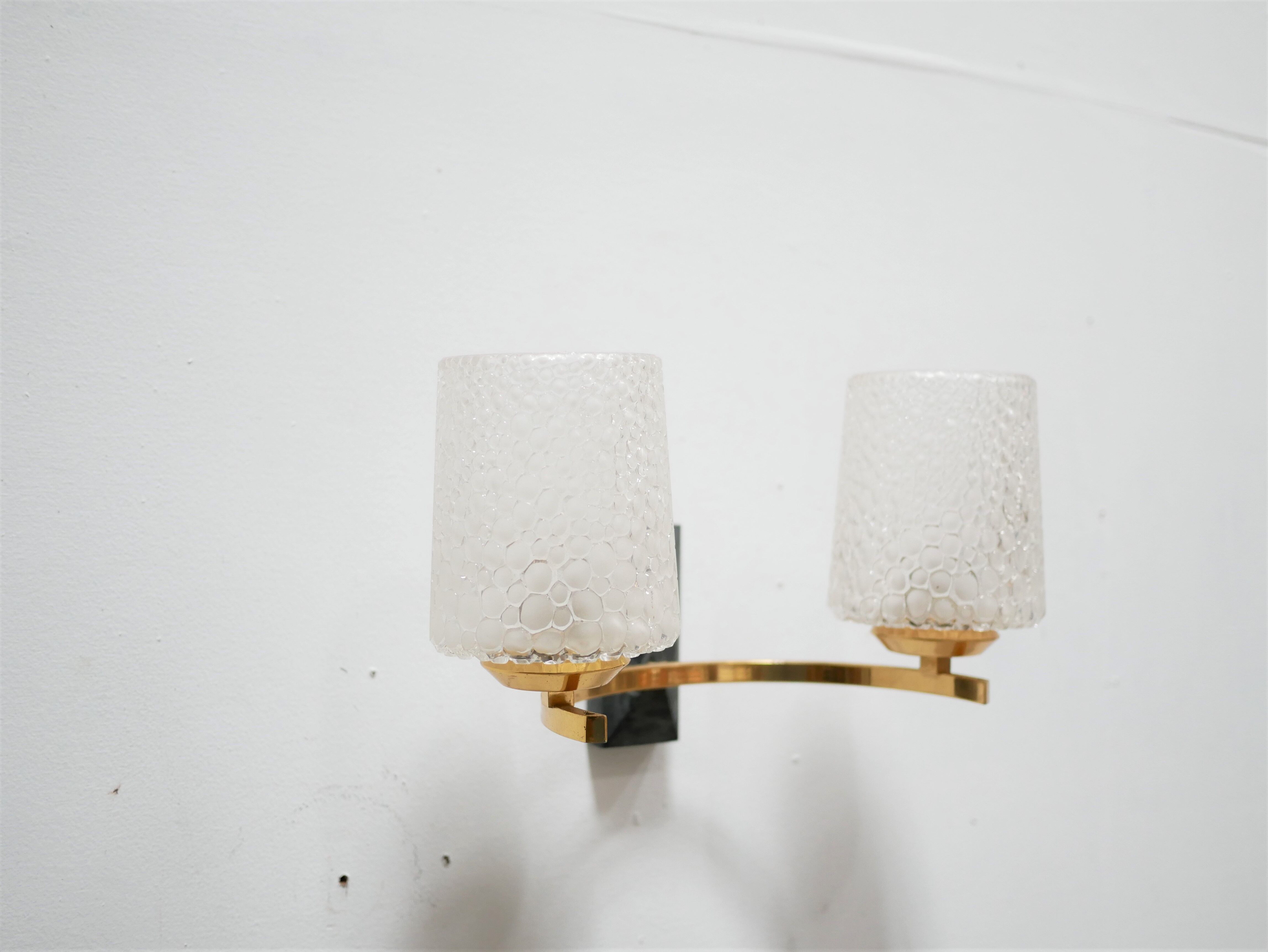 Vintage brass and glass wall apply edited by Maison Arlus
