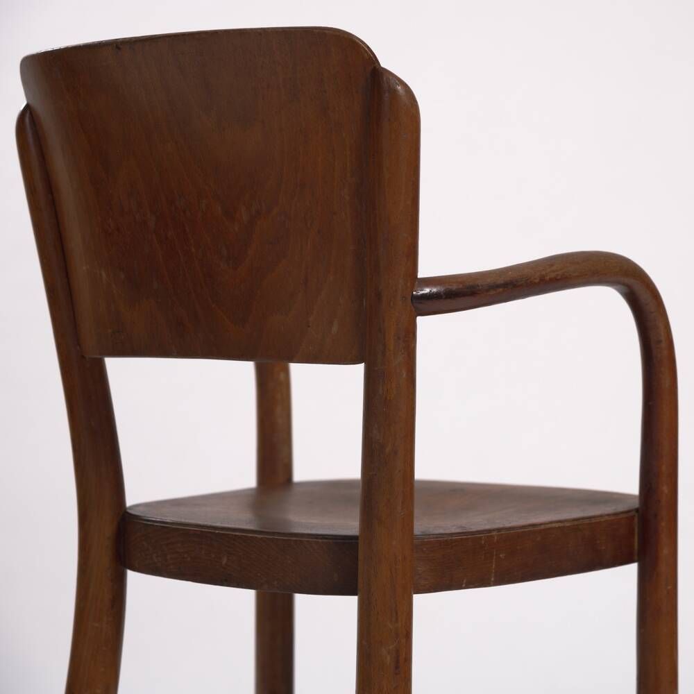 Antique set of Michael Thonet wicker and bentwood childrens chairs, 2