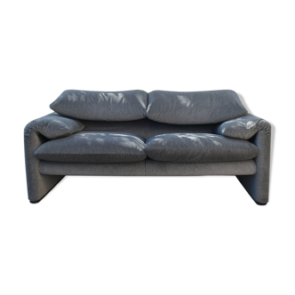 Maralunga Sofa by Vico Magistretti for Cassina