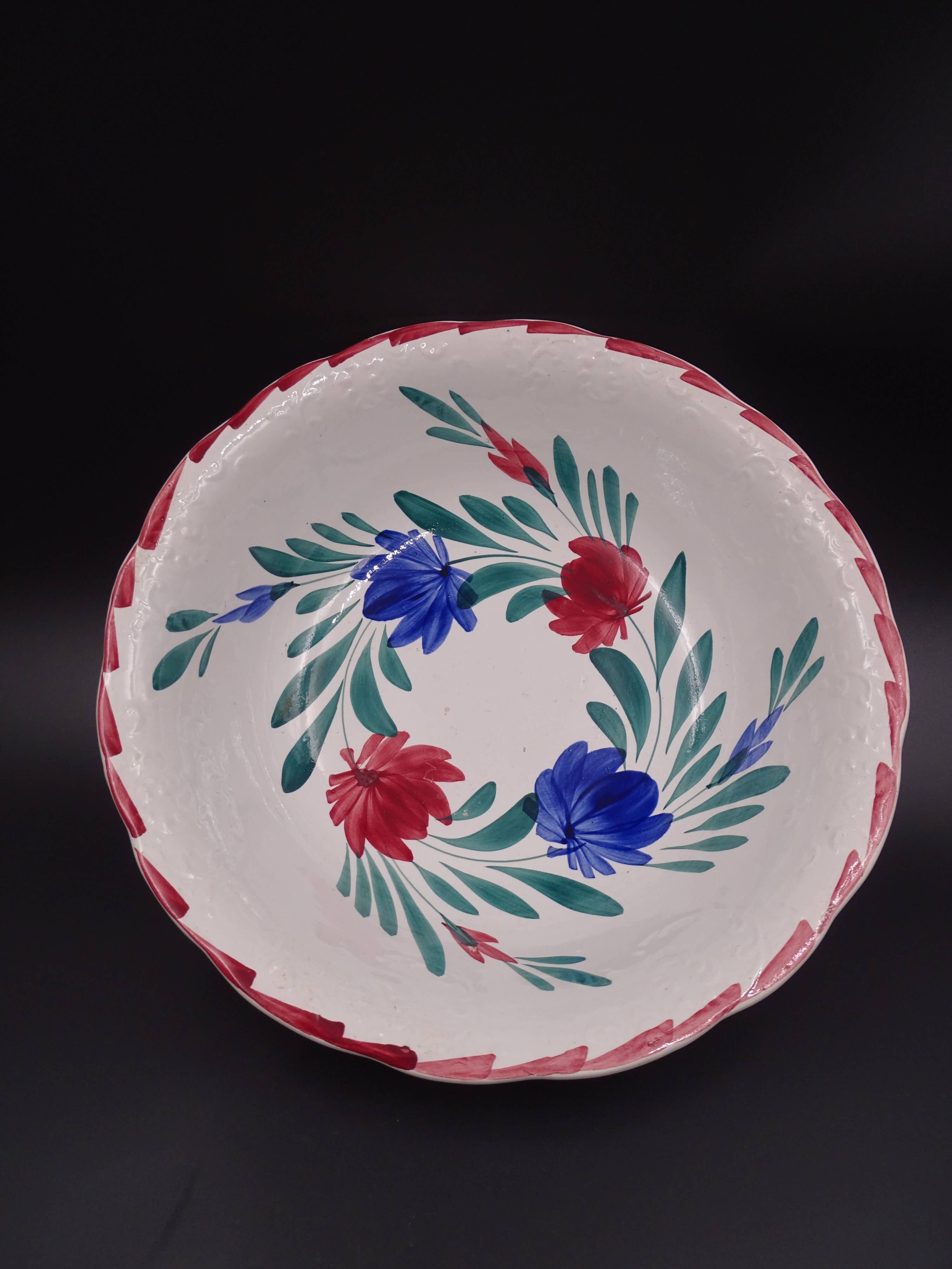 Large earthenware bowl of Moulin-des-Loups - Floral decoration - Around 1960