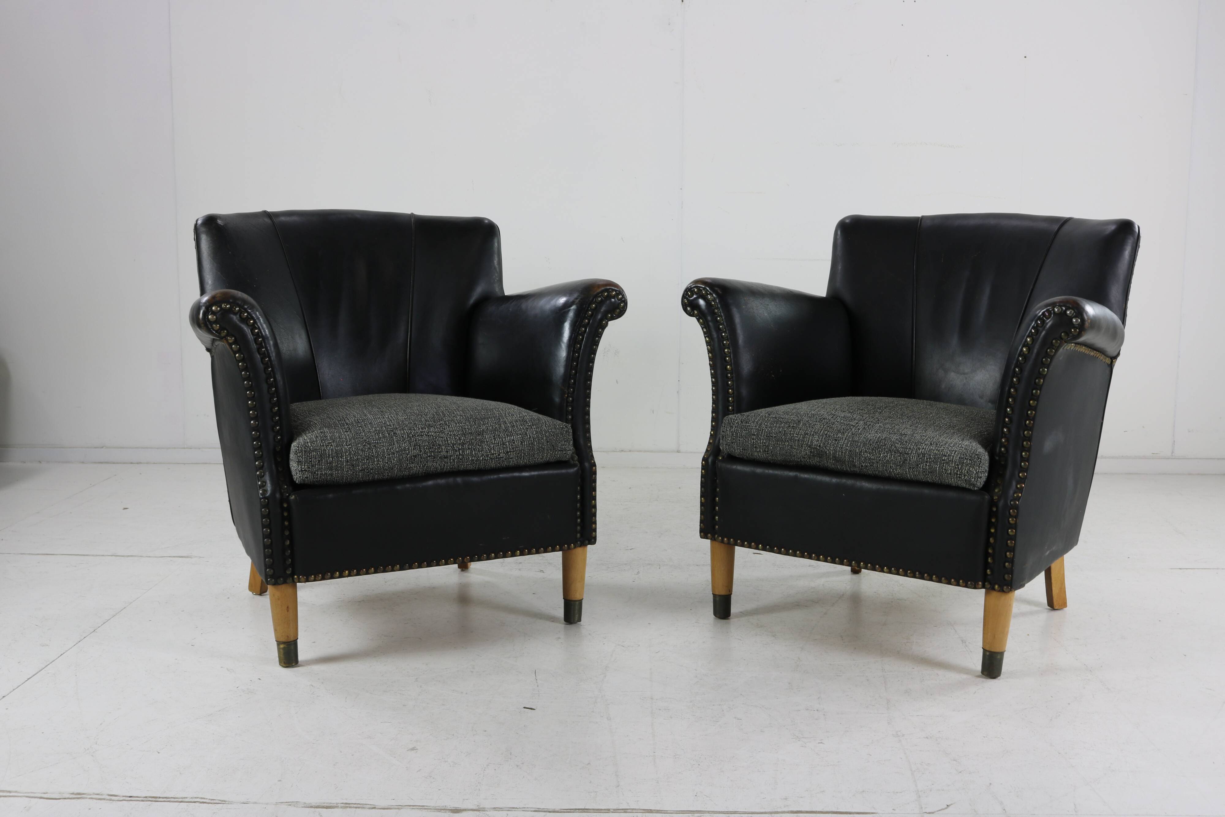 Set of two Danish design leather club chairs