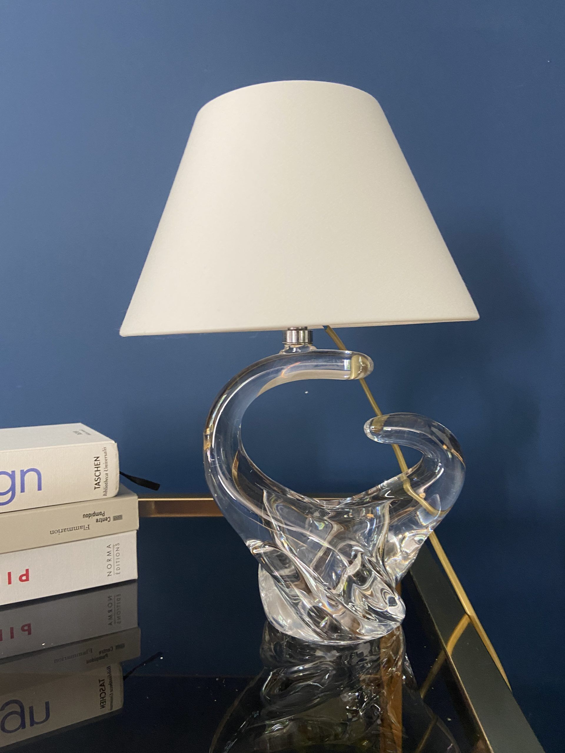 CRYSTAL FOOT TABLE LAMP