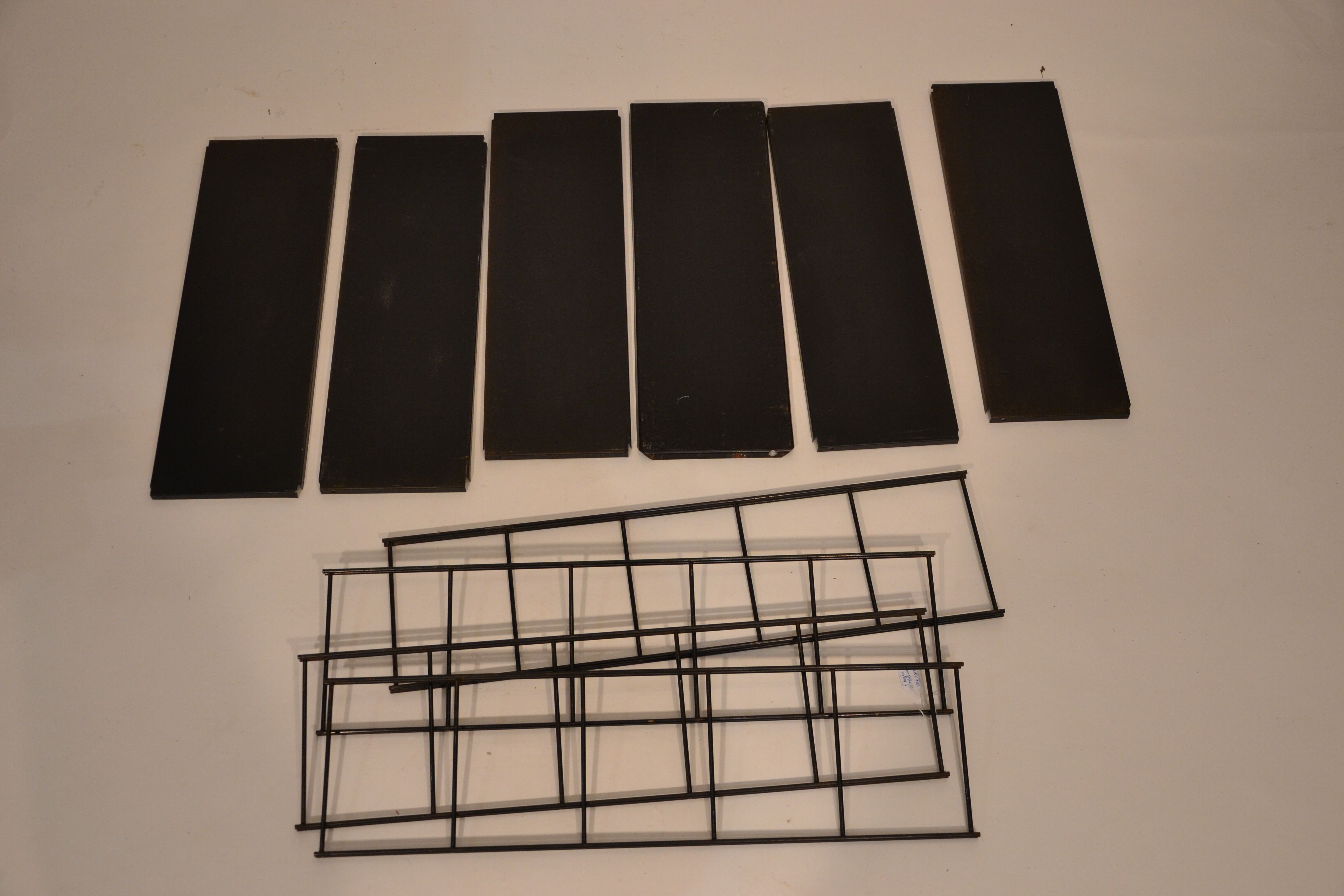 Modular system of shelves wall 60s black