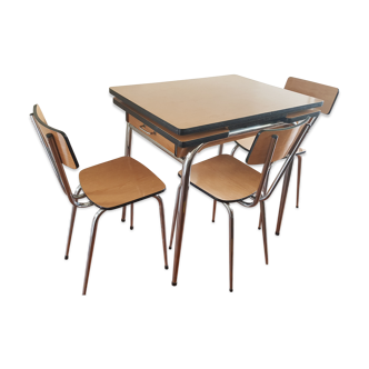 Table formica avec 3 chaises