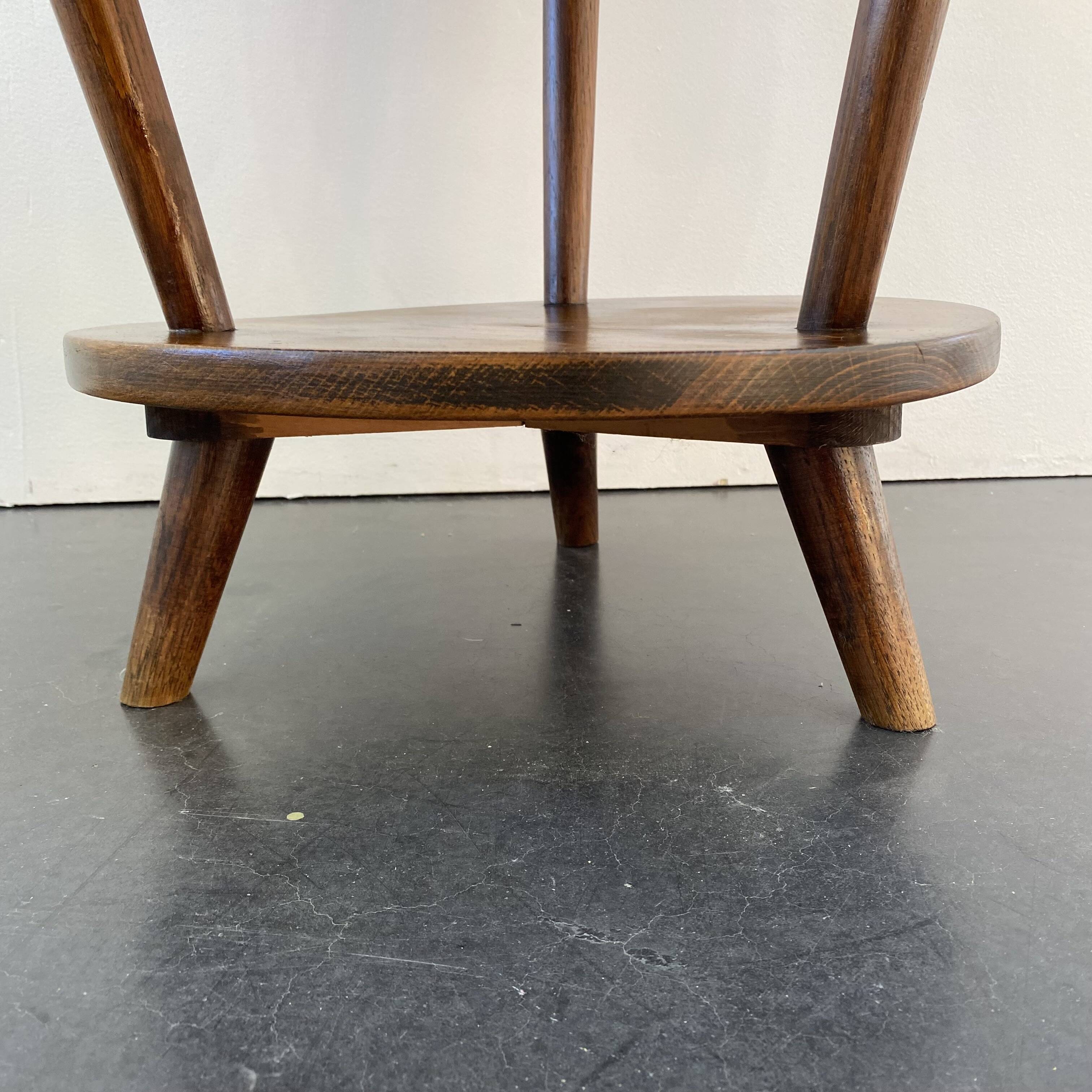 Art deco tripod pedestal table