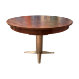Extendable vintage round table