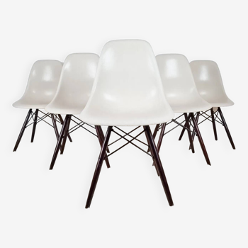 Set of DSW chairs by Charles and Ray Eames for Hermann Miller