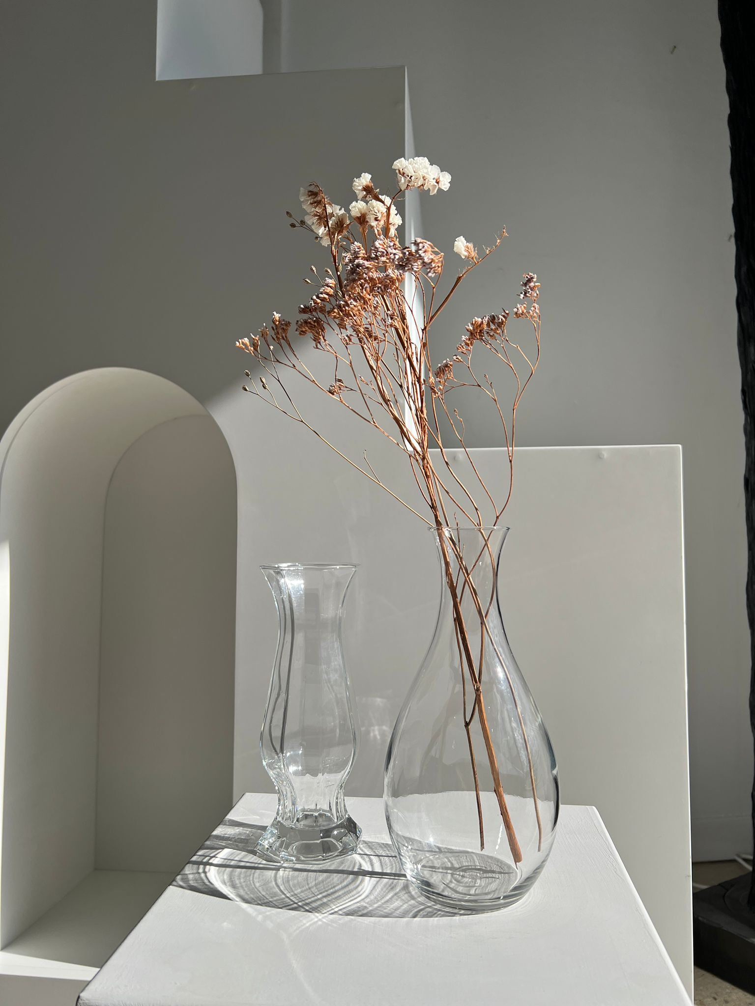 Oval glass vase and tight neck H:23,5cm