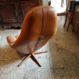 Vintage 70's leather tub armchair
