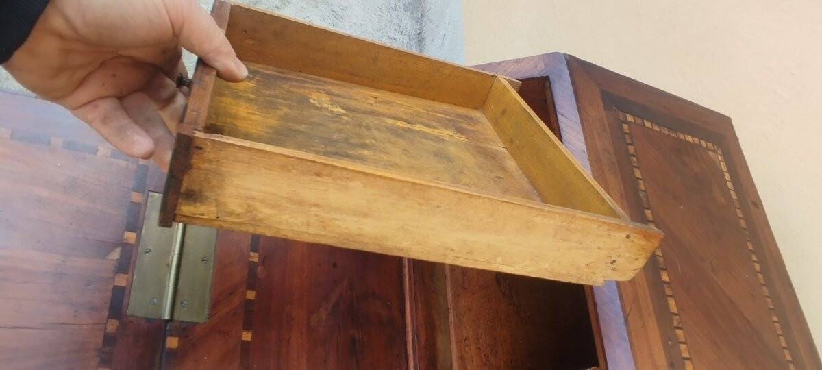 Commode toscane ancienne, époque Louis XVI, fin XVIIIe siècle, placage de n