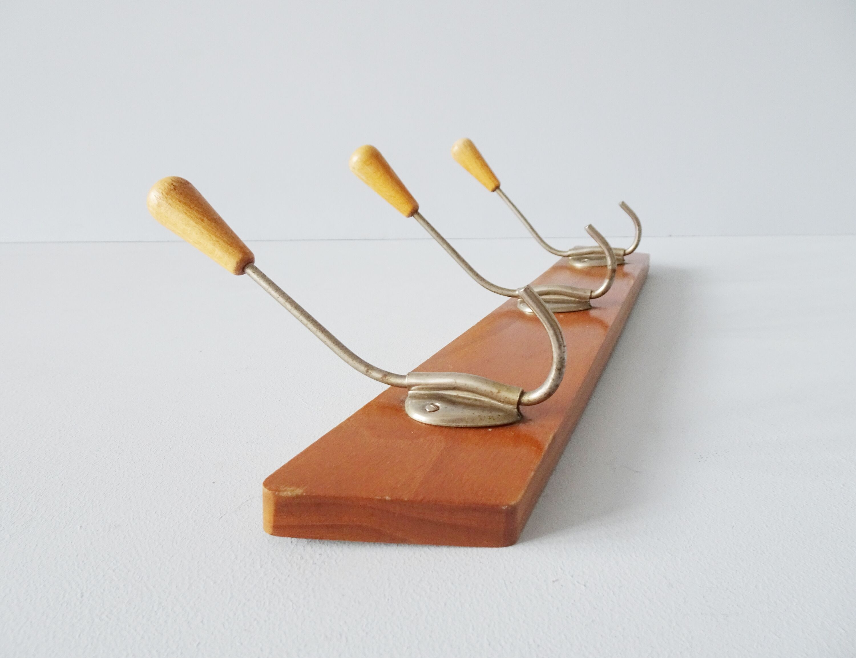 Portemanteau mural en bois