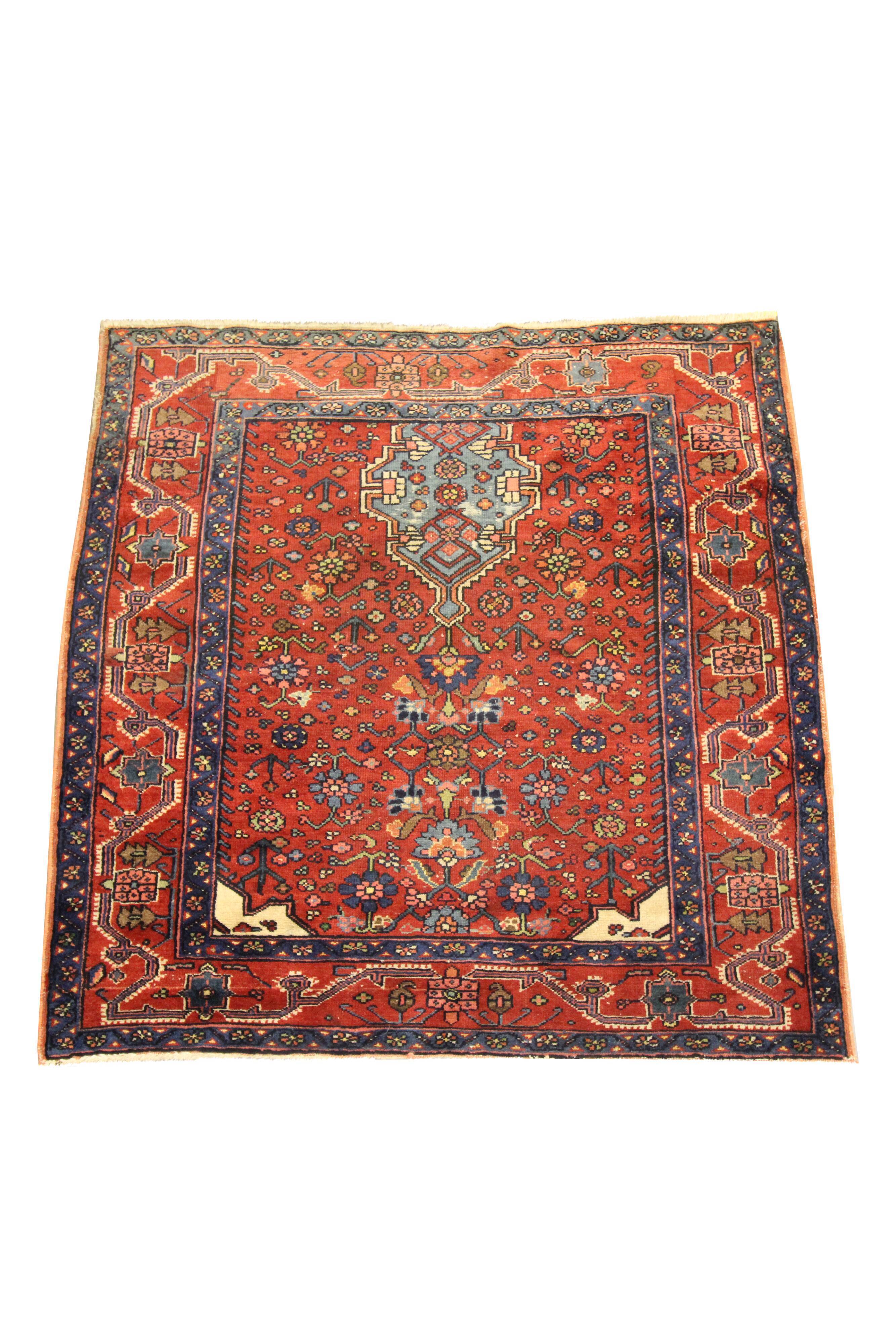 Handwoven rust wool carpet square oriental area rug - 134x136cm