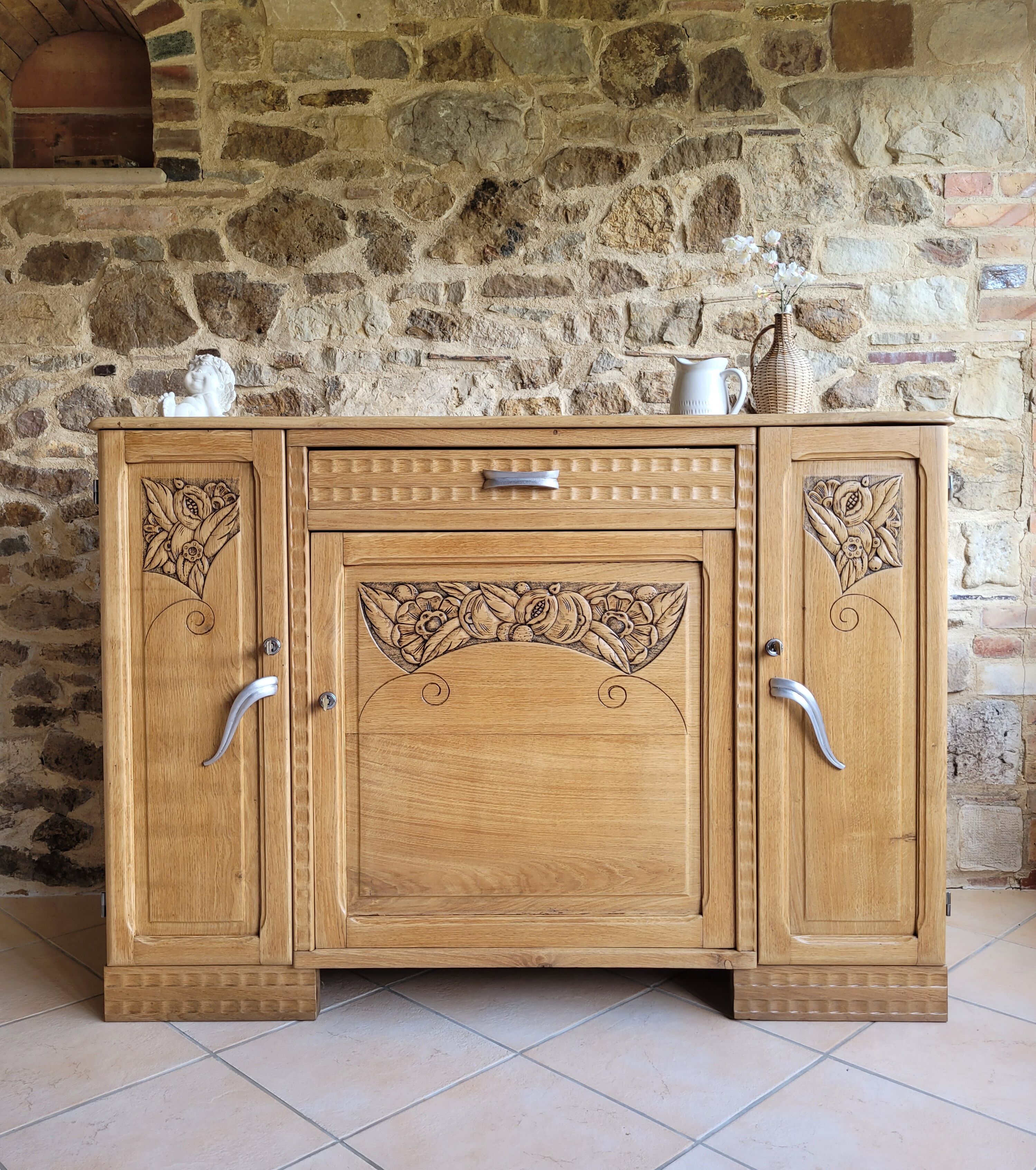 Buffet parisien art déco