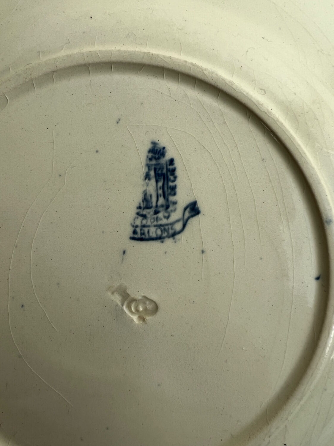 Gien plate - Model thistles