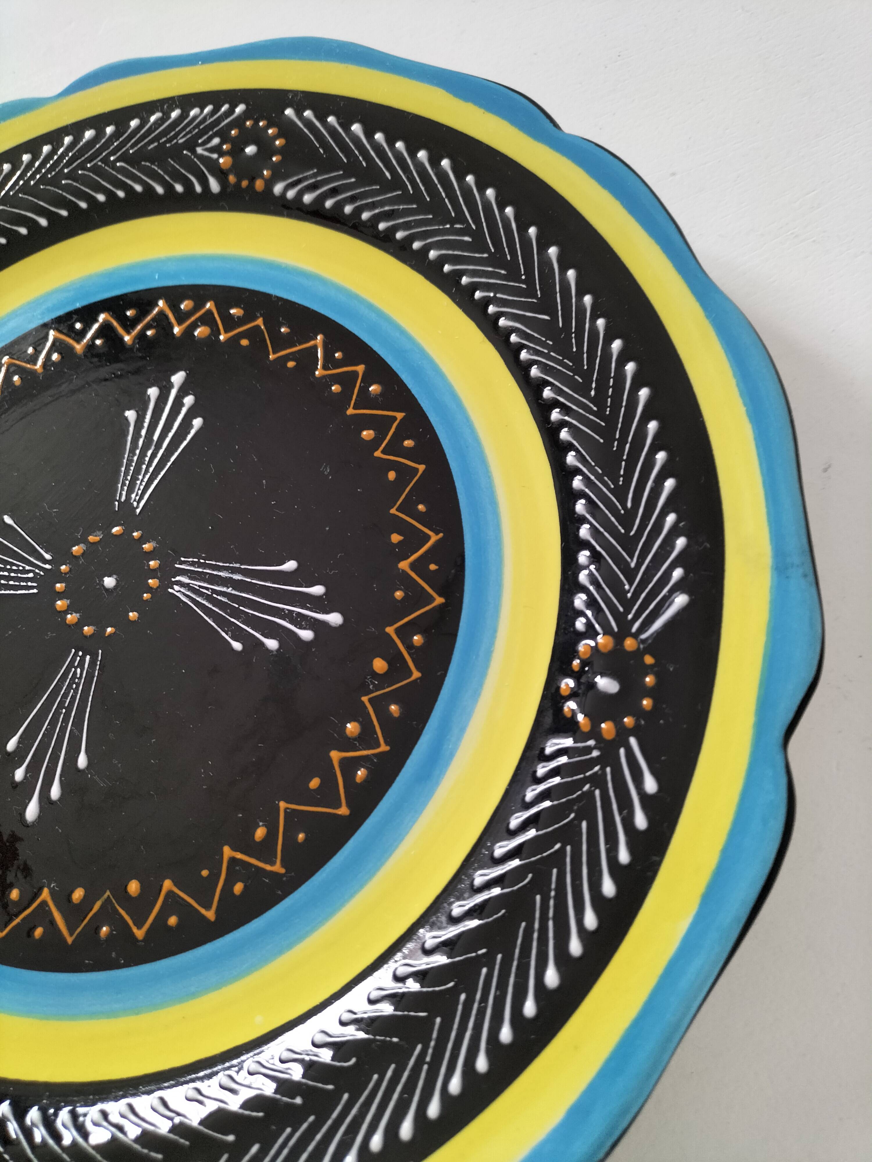 Vintage HB Quimper plate