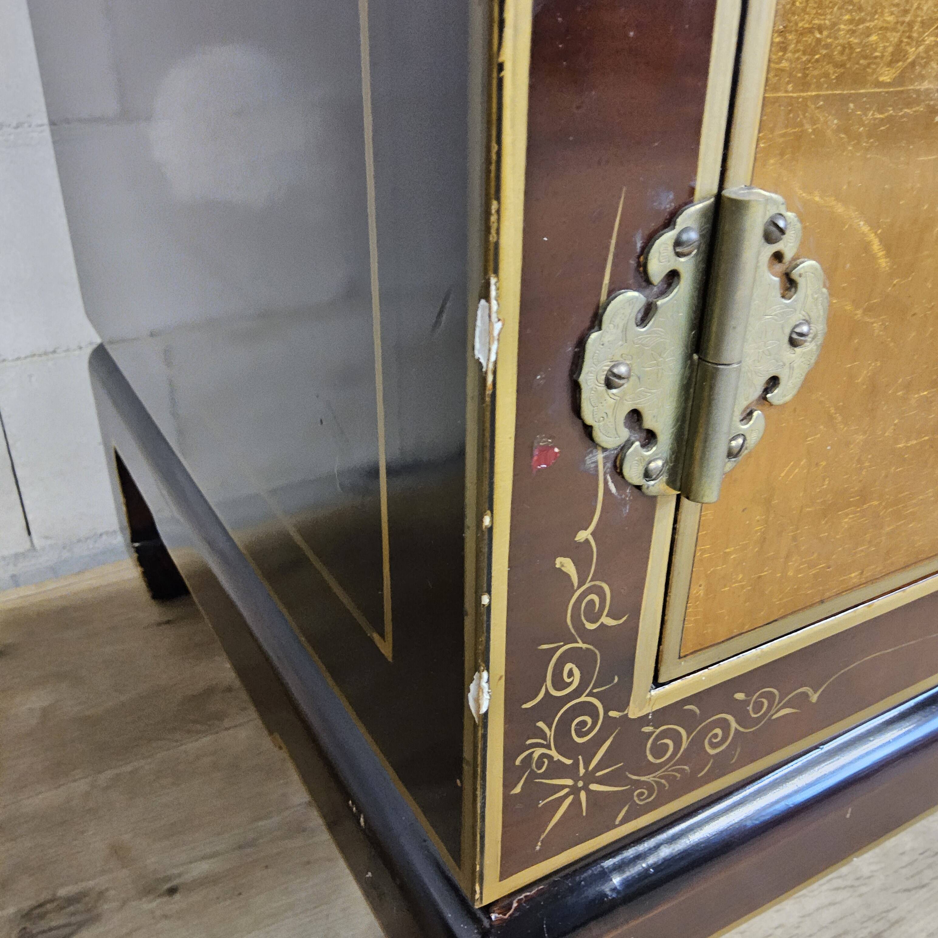 Vintage Chinese cabinet gold leaf / flowers and birds / bohemian