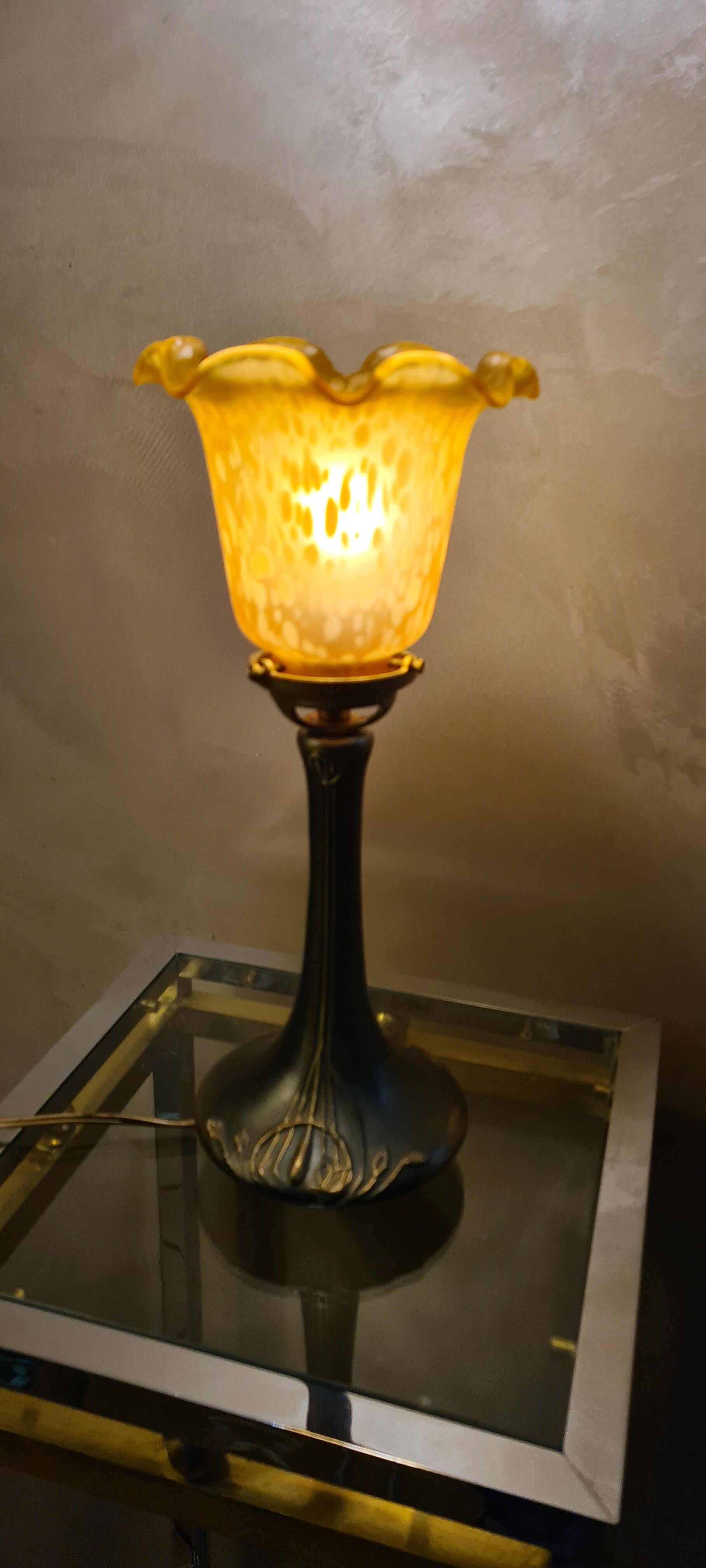 Art Nouveau style lamp