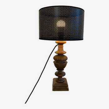 Wood lamp