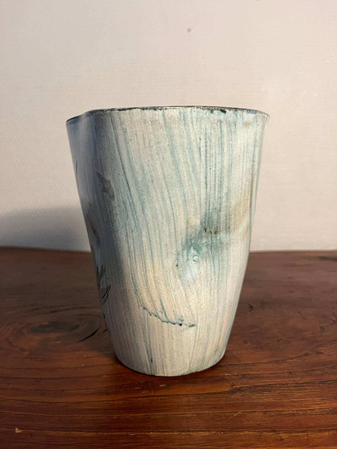Ceramic vase honored Camos Vallauris
